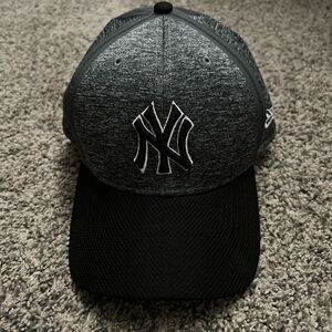 New York Yankees New Era fitted hat L/XL